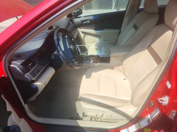 2014 TOYOTA CAMRY — DENT