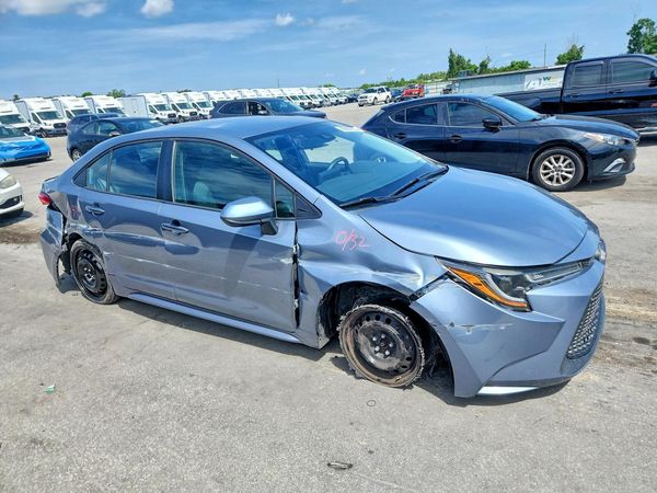 2021 TOYOTA COROLLA