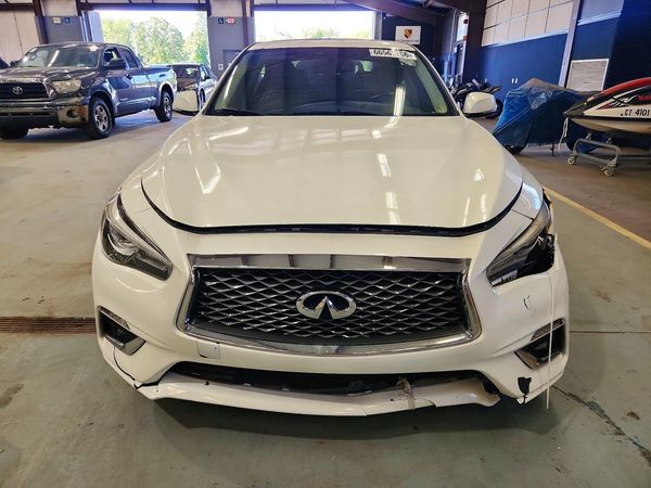 2018 INFINITI Q50