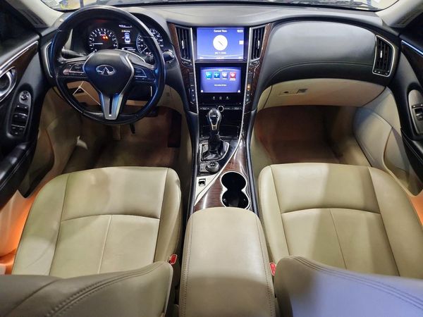 2018 INFINITI Q50
