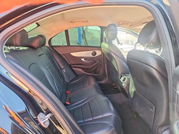 2016 MERCEDES-BENZ C C300
