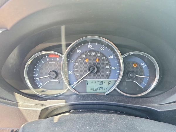 2015 TOYOTA COROLLA L/LE
