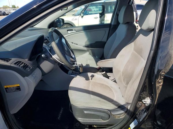 2013 HYUNDAI ACCENT GLS, GS