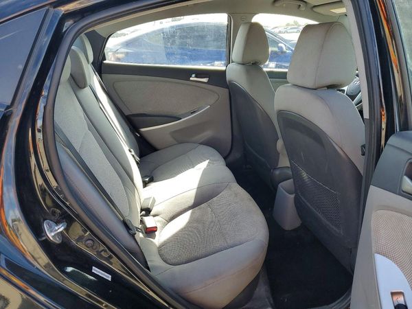 2013 HYUNDAI ACCENT GLS, GS