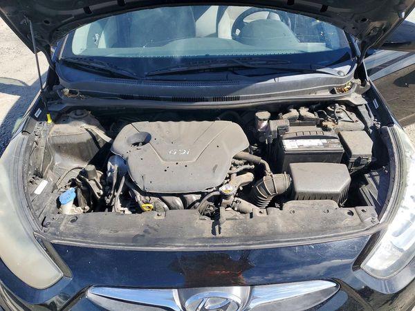 2013 HYUNDAI ACCENT GLS, GS