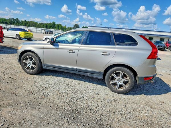 2012 VOLVO XC60
