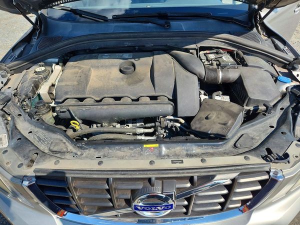 2012 VOLVO XC60