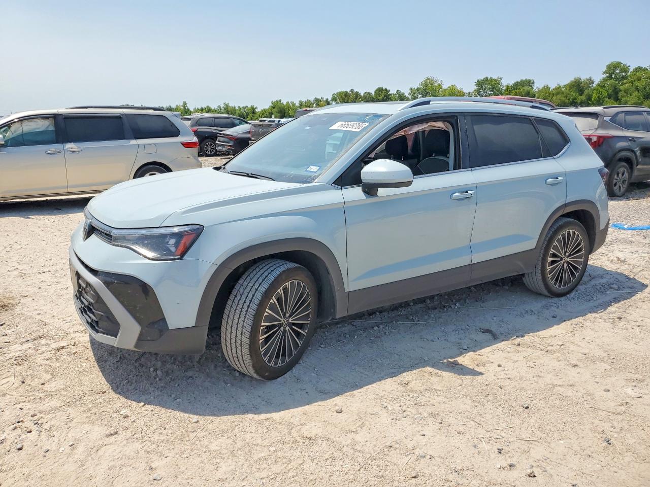 2025 VOLKSWAGEN TAOS SE