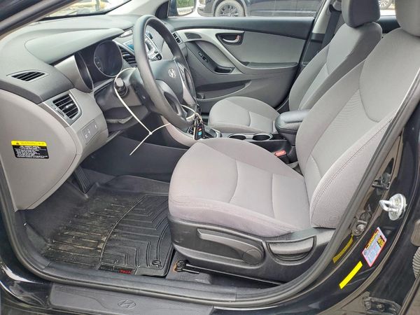 2016 HYUNDAI ELANTRA