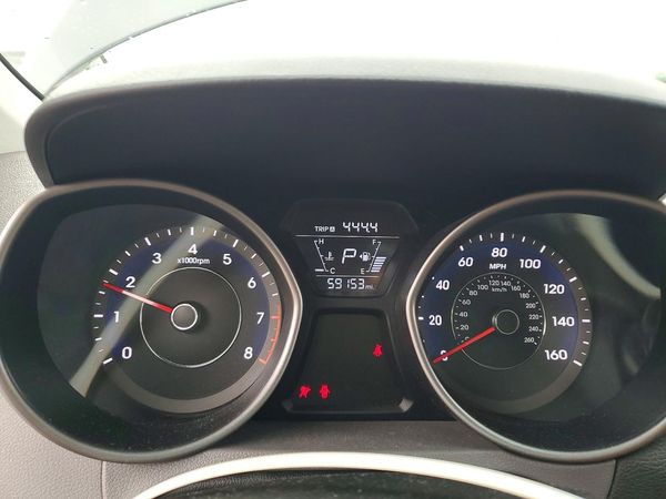 2016 HYUNDAI ELANTRA