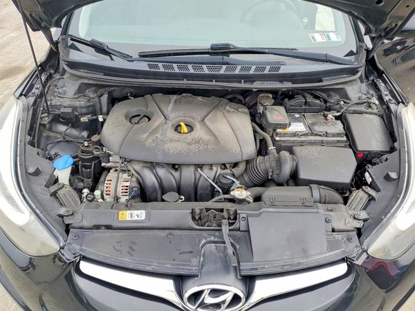 2016 HYUNDAI ELANTRA