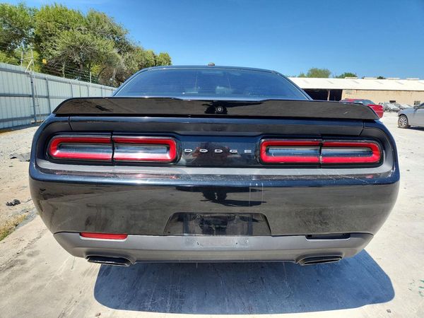 2018 DODGE CHALLENGER