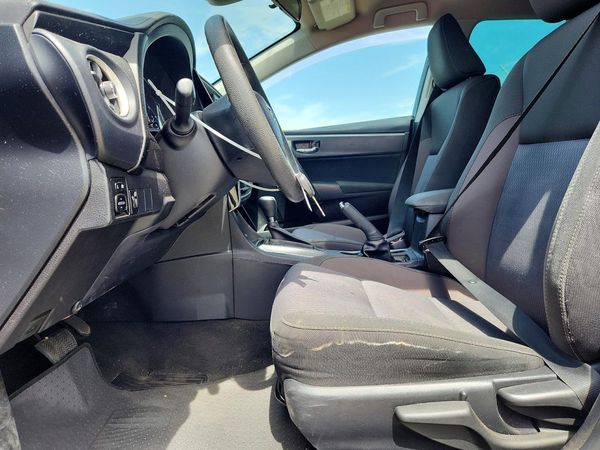 2017 TOYOTA COROLLA