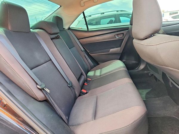 2017 TOYOTA COROLLA