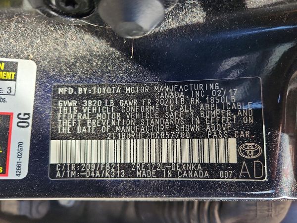 2017 TOYOTA COROLLA
