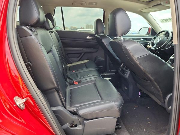 2018 VOLKSWAGEN ATLAS 4Motion SEL