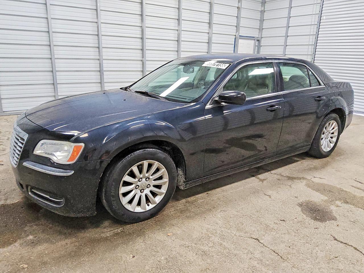 2013 CHRYSLER 300 Base/Limited