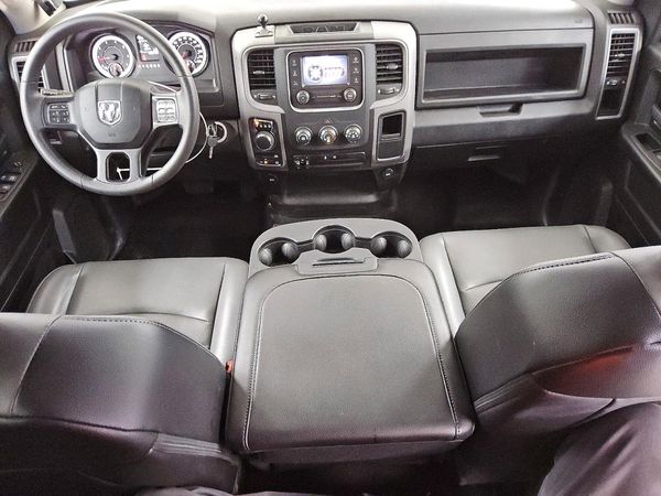 2023 RAM 1500 CLASSIC Tradesman
