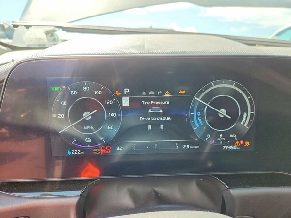 2023 KIA NIRO Wind