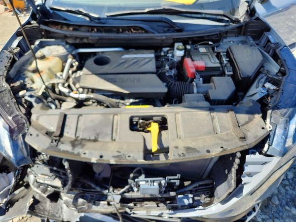 2023 NISSAN ROGUE PLATINUM — Engine bay