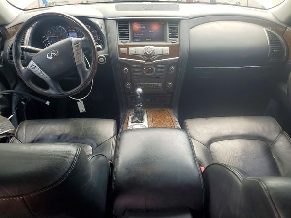 2017 INFINITI QX80