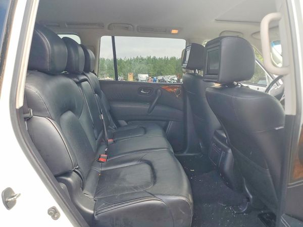 2017 INFINITI QX80
