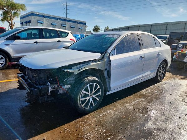 2017 VOLKSWAGEN JETTA