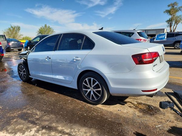 2017 VOLKSWAGEN JETTA