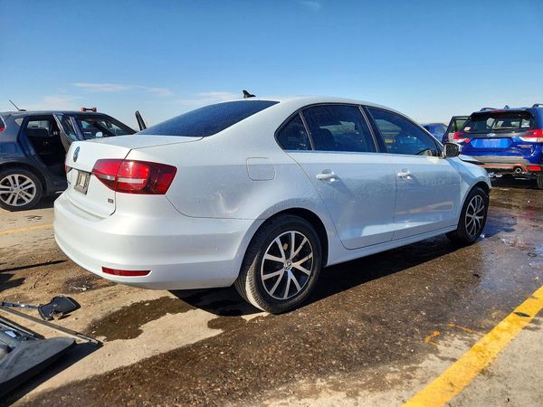 2017 VOLKSWAGEN JETTA