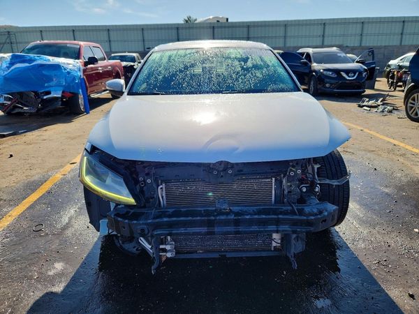 2017 VOLKSWAGEN JETTA