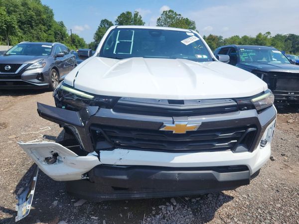 2023 CHEVROLET COLORADO LT