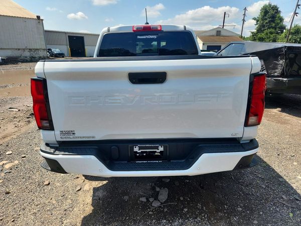 2023 CHEVROLET COLORADO LT