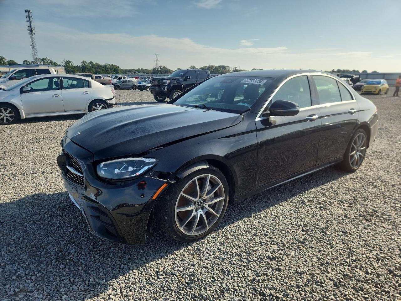 2022 MERCEDES-BENZ E-CLASS E350 — Front 3/4