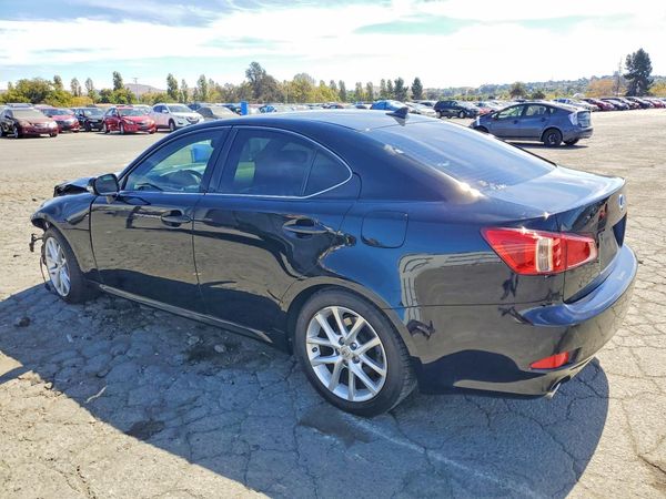 2013 LEXUS IS 250