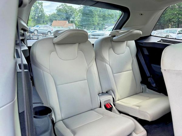 2016 VOLVO XC90 SV42 Momentum