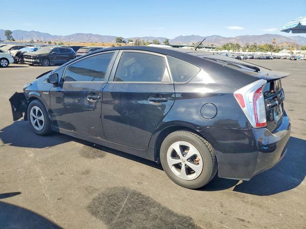2014 TOYOTA PRIUS