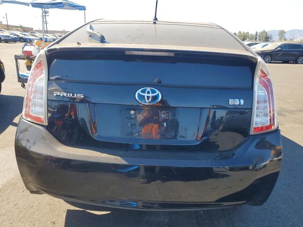 2014 TOYOTA PRIUS