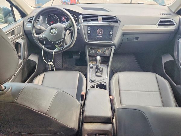 2019 VOLKSWAGEN TIGUAN