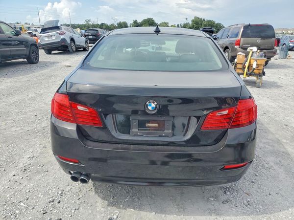 2016 BMW 528