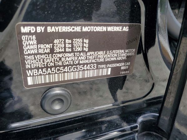2016 BMW 528