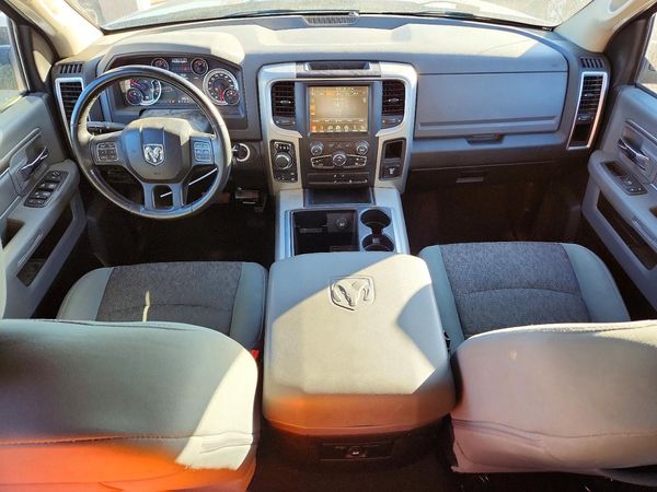 2014 RAM 1500 SLT