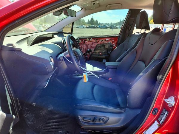 2022 TOYOTA PRIUS