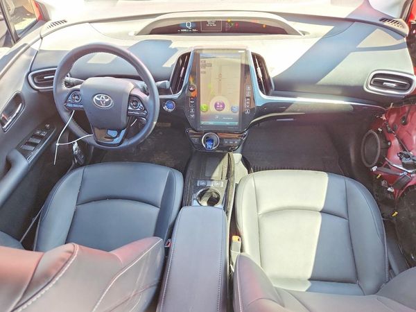 2022 TOYOTA PRIUS