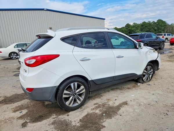 2015 HYUNDAI TUCSON