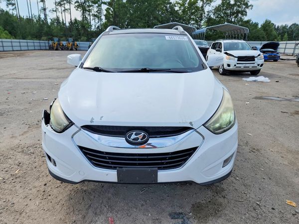 2015 HYUNDAI TUCSON
