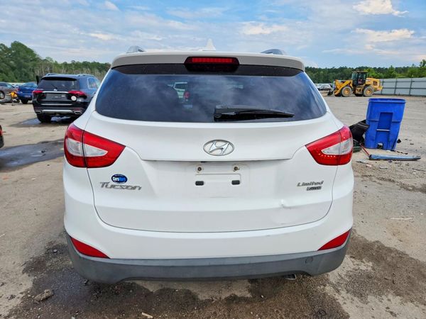 2015 HYUNDAI TUCSON