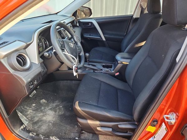 2016 TOYOTA RAV4