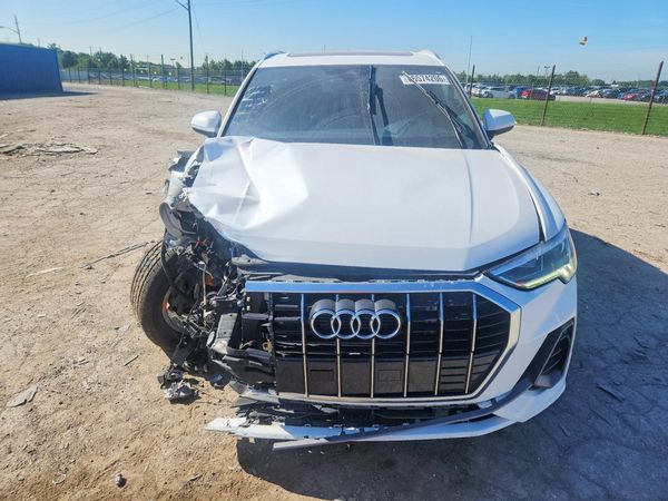 2024 AUDI Q3