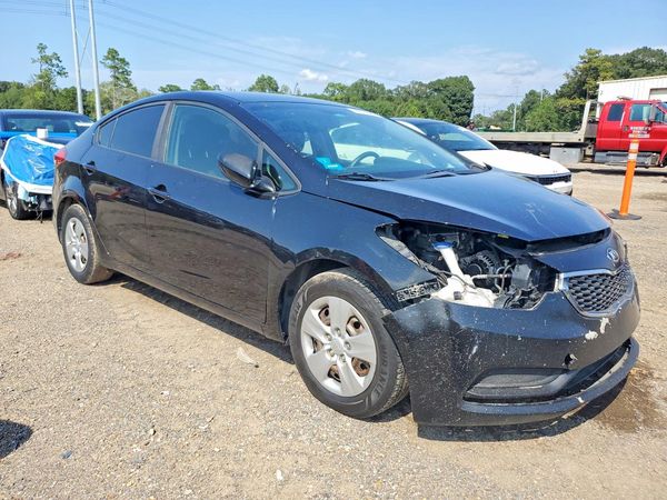 2018 KIA FORTE LX Base