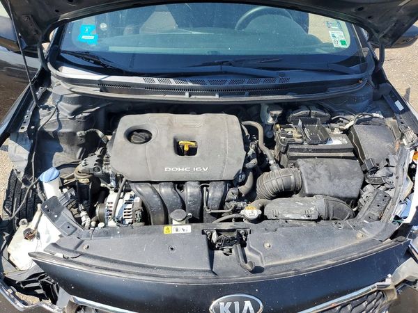 2018 KIA FORTE LX Base